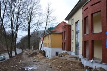 Rezydencja Villa Park , Zespół obiektów medyczno - uslugowo - rehabilitacyjnych , Dawny szpital dziecięcy, Dawny Dom Dziecka