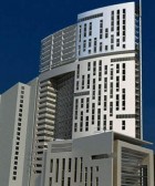 Manhattan Higher , Apartamentowiec Remo-Bud