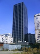 JM Tower , Centrum Żelazna Tower