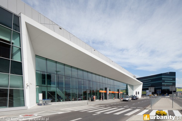 Miniaturka Port lotniczy Warszawa-Okęcie - Terminal 2
