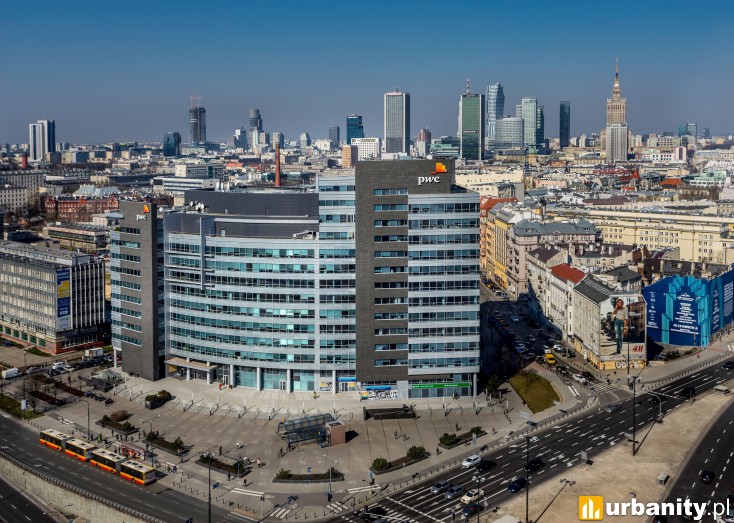 Miniaturka International Business Center