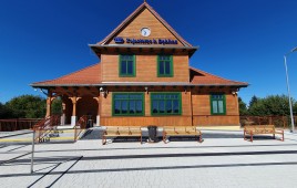 Dworzec Zajezierze koło Dęblina