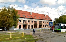 Waryńskiego 21A-21B