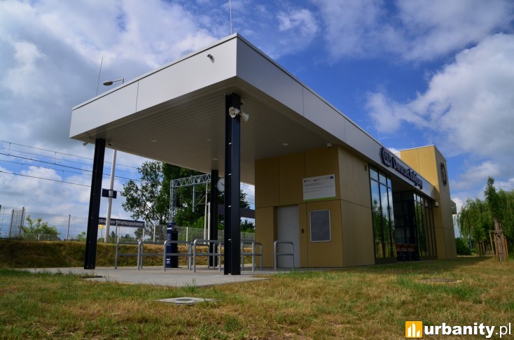 Miniaturka [Biskupice Wielkopolskie] Dworzec kolejowy PKP