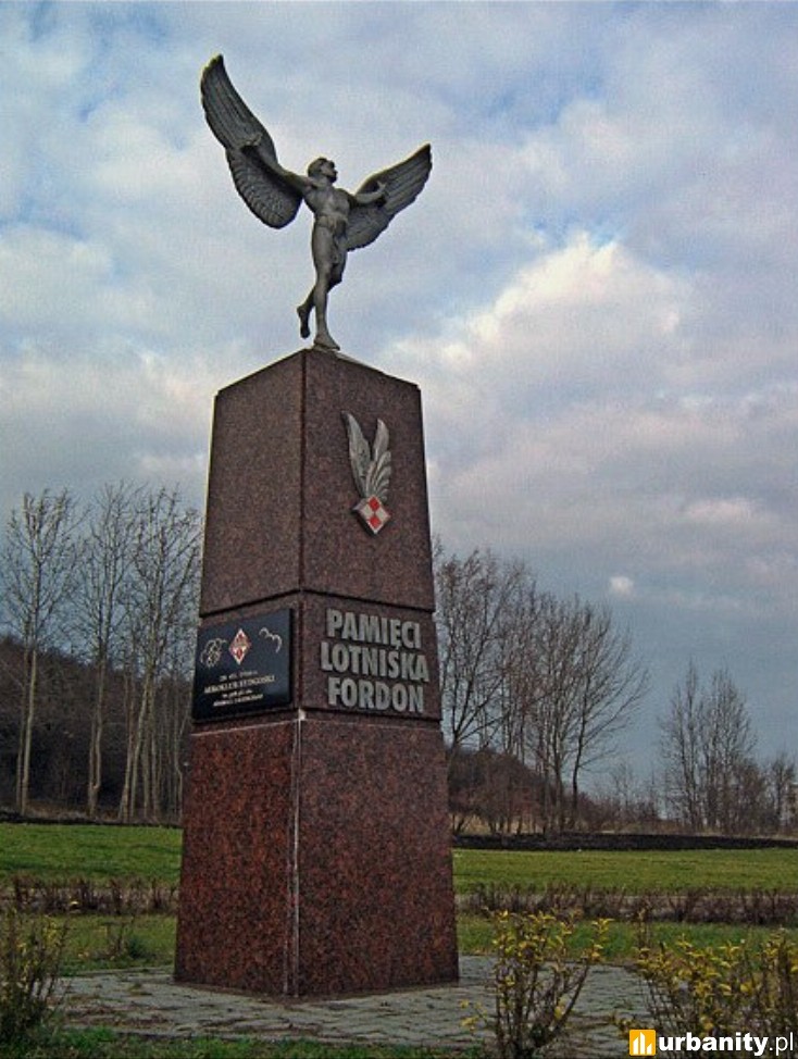 Miniaturka Pomnik Pamięci Lotniska Fordon