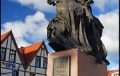 Pomnik Kazimierza III Wielkiego