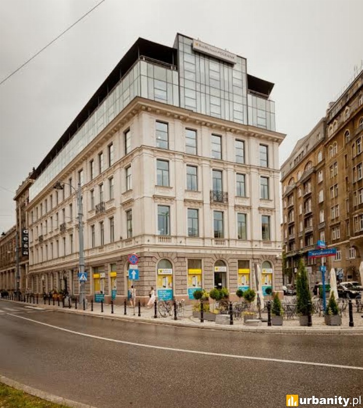 Miniaturka Renaissance Building