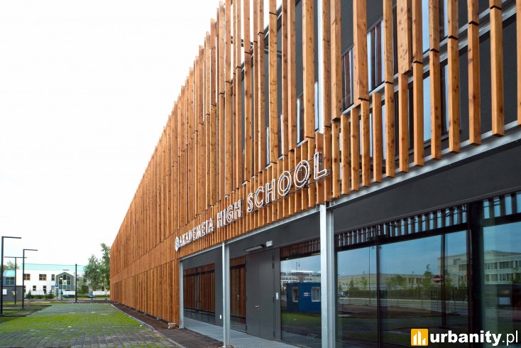 Miniaturka Niepubliczne liceum Akademia High School