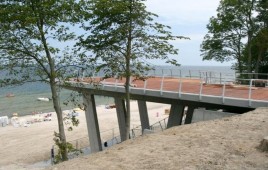 Zejście na plażę
