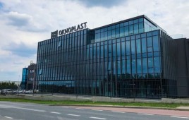 [Ochmanów] Biurowiec Oknoplast
