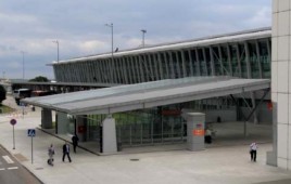 Stacja kolejowa Warszawa Lotnisko Chopina