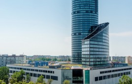 Miniaturka Sky Tower