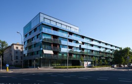 Bonifraterska 8