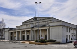 Hala parkowa