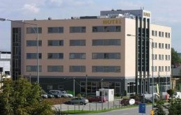 Tęczowy Młyn Hotel