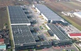 Manhattan Business & Distribution Centre
