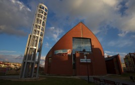 Kościół parafialny pw. Zesłania Ducha Świętego