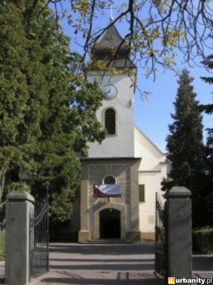 Miniaturka Kościół parafialny pw. Narodzenia Najświętszej Maryi Panny