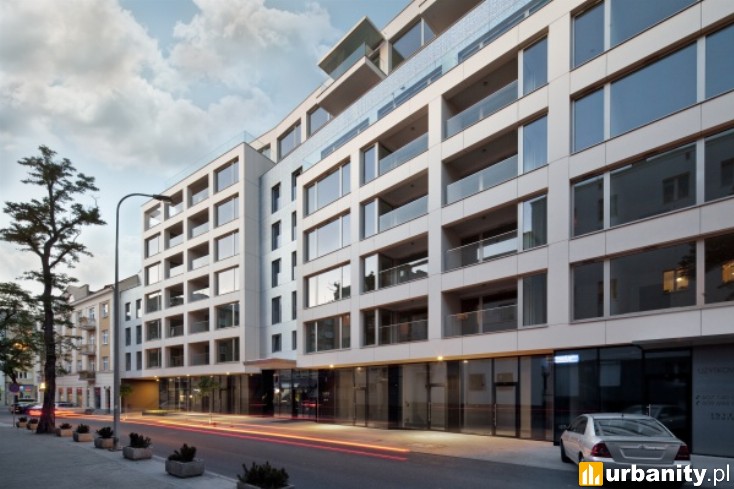 Miniaturka Silver House