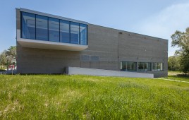 Kryta pływalnia