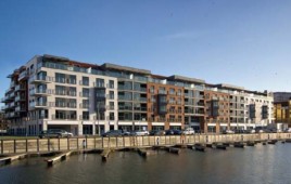 Waterlane Apartments