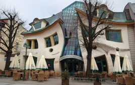 Krzywy Domek