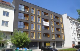 Komorska 37