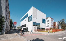 Blok sportowy wraz z salą do szermierki