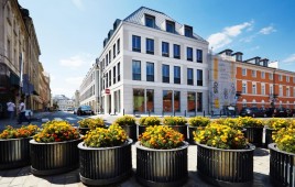 Plac Zamkowy - Business With Heritage