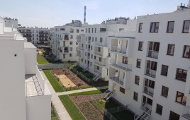 Powstańców 33