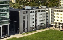 Gray Office Park C