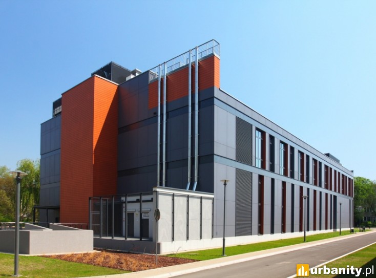 Miniaturka Akademickie Centrum Materiałów i Nanotechnologii AGH