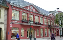 Budynek handlowo-usługowy