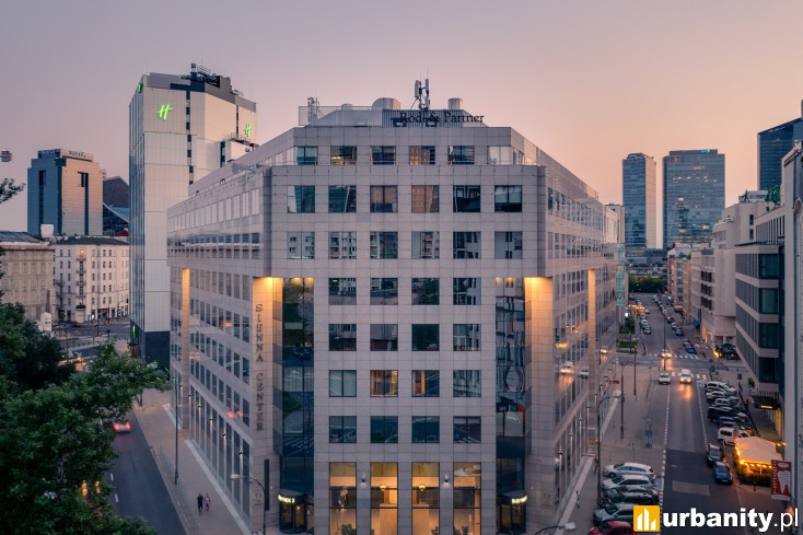 Miniaturka Sienna Center