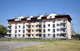 Dom wielorodzinny Bratków