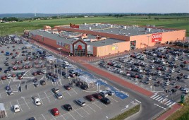 Auchan Kołbaskowo