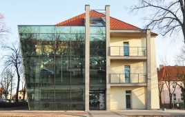 Kasztanowa Business Center