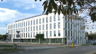 Biurowiec Lobos w Krakowie z zarządca