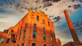 Kolejny szwajcarski koncern w łódzkim Monopolis. Trwa realizacja II etapu kompleksu