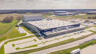 Panattoni ukończyło fabrykę dla producenta włókien światłowodowych, firmy Corning Incorporated, fot. Panattoni