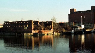 Trzy podmioty powalczą o zagospodarowanie Wyspy Spichrzów