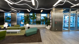 Duże zmiany we wnętrzu biurowca Globis w centrum Wrocławia