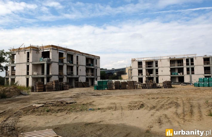 170 apartamentów tuż nad Jeziorem Maltańskim. Ostatni budynek osiągnął stan surowy
