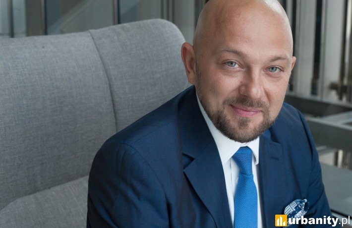 Artur Sutor, Partner, Dyrektor Działu Reprezentacji Najemców Biurowych w firmie Cresa Polska.