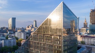 Chmielna 89 ma nowego współwłaściciela, a wkrótce głównego najemcę