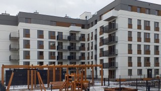 Gotowe mieszkania przy Jeziorze Maltańskim. Inwestycja trzy miesiące przed terminem