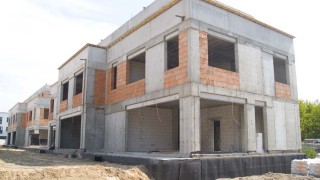 Nova Królikarnia na Stegnach z wiechą