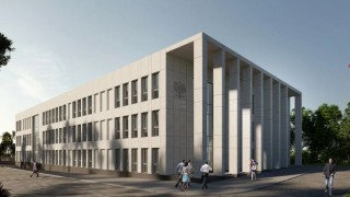 Bełchatów z nowym gmachem Sądu Rejonowego. W starym powstaną mieszkania