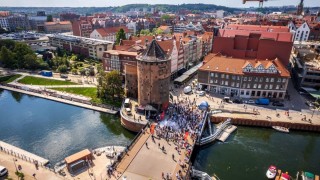 Po 70 latach Most Stągiewny ponownie z funkcją zwodzenia. Nowa atrakcja na Wyspie Spichrzów