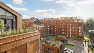 Usługi i handel w zabytkowym spichlerzu i mleczarni dawnego imperium Karola Scheiblera